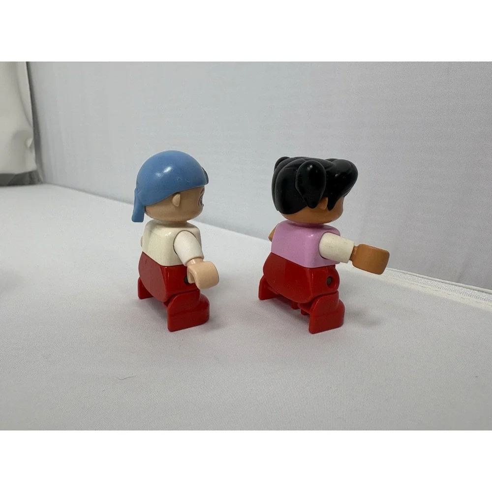 2 LEGO Duplo Creative Building Basket  Minifig 2" Girl Bow Cubby Jake & Pirates - Picture 5 of 9